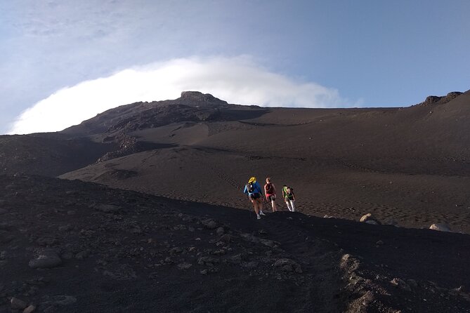 7. Ascension of VOLCAN Grand Pico to FOGO - The volcanic-ash descent changes the mood