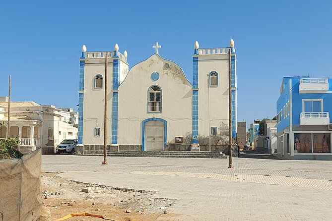 Boa Vista Island: Full Day North to South Discovery - Santa Monica: the island’s big beach pause