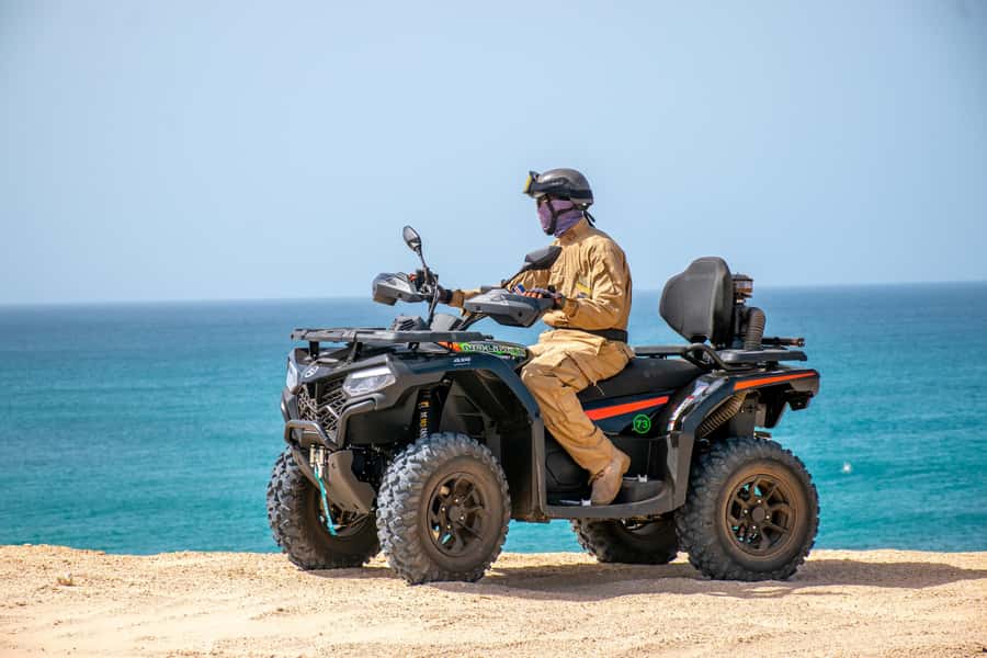 Boa Vista Quad Tour: Santa Monica & South Desert (4-Hour) - Praia de Varandinha and its cliffs