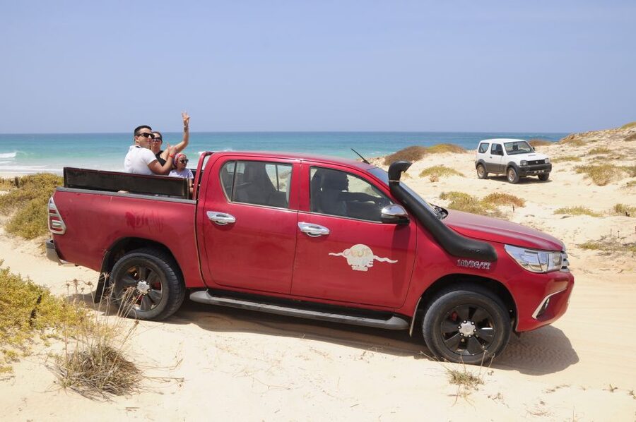 Boa Vista: Santa Monica, Dunes, Caves and Village 4x4 Tour - Santa Monica Beach and the final swim