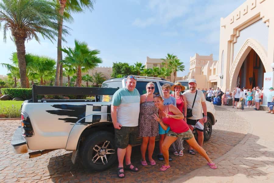 Boa Vista: Shark, Turtles, Cave, Sandboarding & Tasting Tour - Varandinha caves and the coastal stop