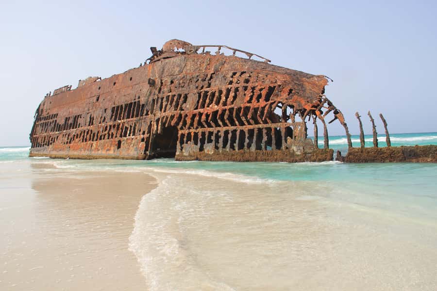 Boa Vista: Shipwreck, Viana Desert & Sal Rei Tour - Key points at a glance