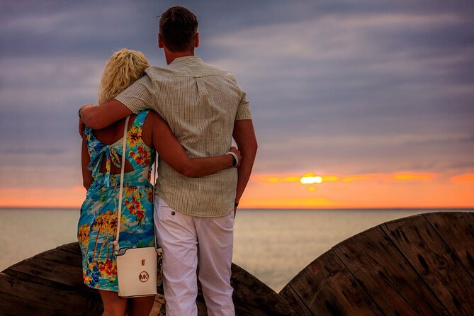 Boa Vista Sunset Dinner with Live Music - Morabeza Beach Club before dark