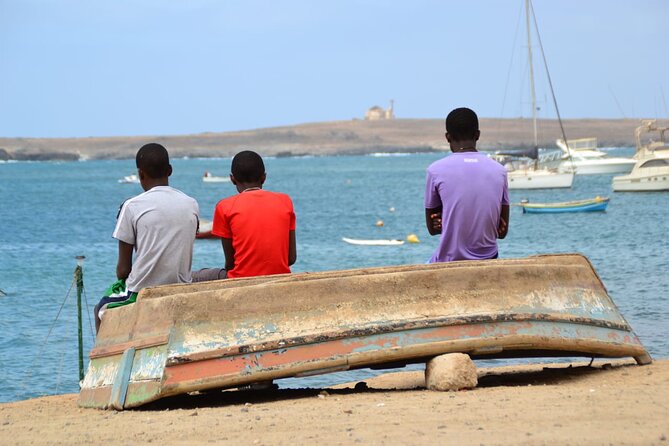 Boa Vista Tour: Santa Mónica, Desert & Shipwreck - Lunch in Sal Rei is simple, local, and extra