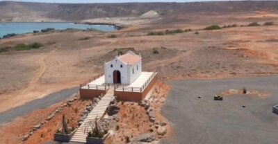 4h Shipwreck, Desert, Fatima Chapel & Pottery Tour