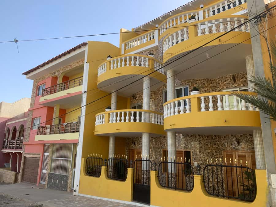 Boavista: City Tour with a Splash at Estoril Beach - Who will enjoy this four-hour outing