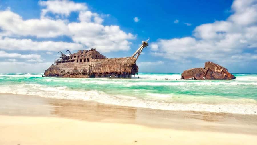 Boavista: Rabil, Shipwreck, City, Snacks & Drinks - 4x4 Tour - Rabil pottery, where the island works with clay