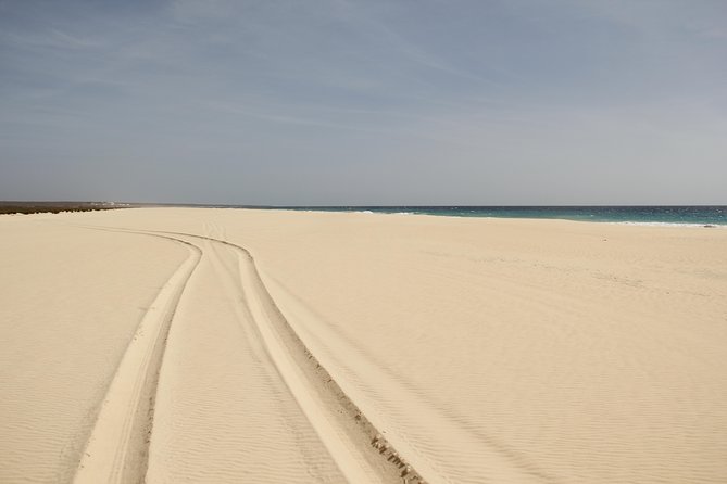 Combi Relax Tour - Cabo Santa Maria and the island’s famous wreck