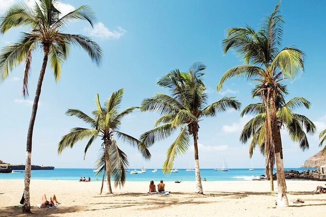 Discover Santiago island in 1 day - Why this is a useful one-day view of Santiago