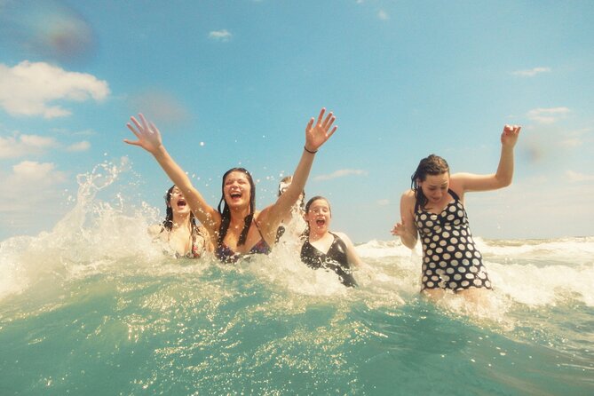 Discover Santiago island in 1 day - Two hours at Tarrafal for food and beach time