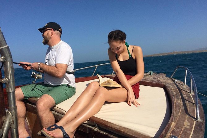Fishing Snorkeling and Barbecue - What the private boat adds
