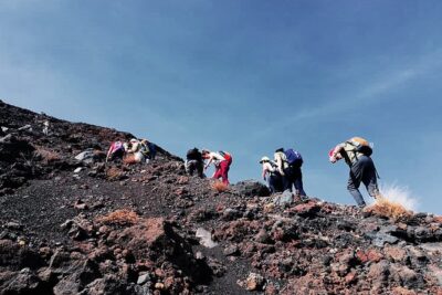 Spectacular Vulcano HIking Experience(2829 m)