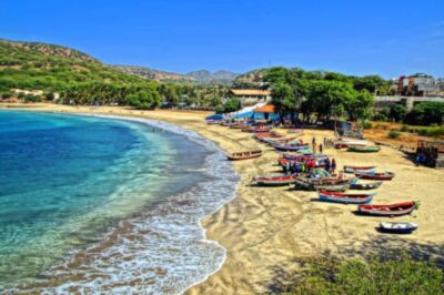 Explore the island with local Tour guide