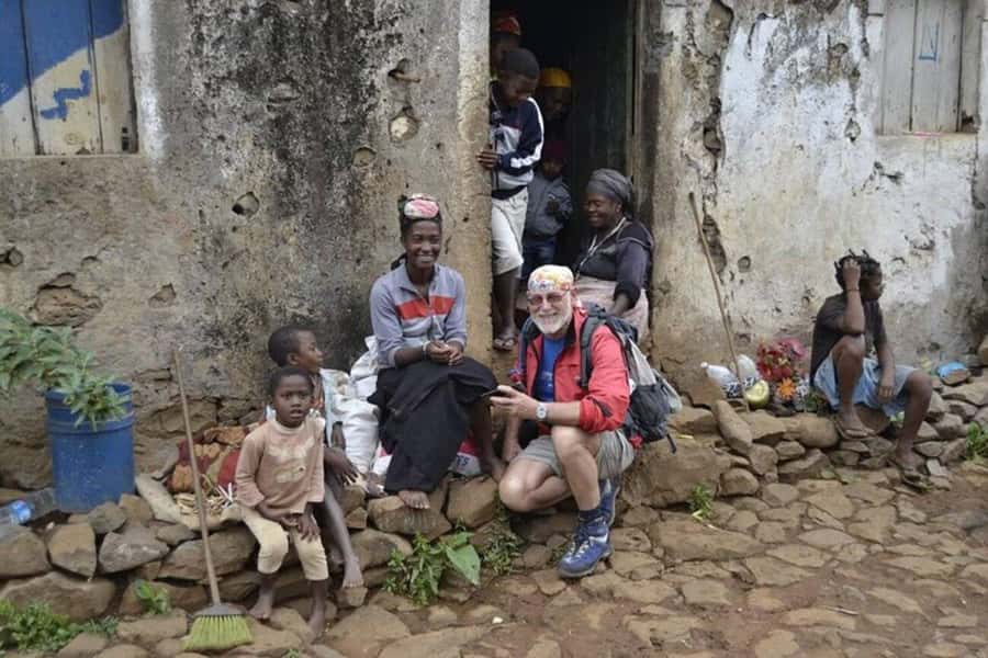 From Tarrafal: Verdant Valley Hike & Lunch With Locals - The 20-minute drive from Tarrafal to the highlands