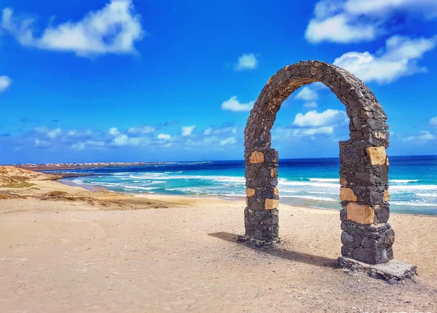 Full Day Island Tour, São Vicente, Mindelo, Highlights - Baía das Gatas is the best place to pack a swimsuit