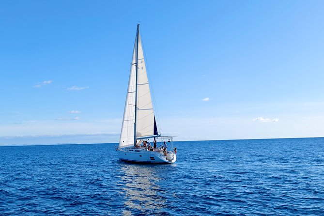 Full day Sailing yacht - Beautiful day on the Atlantic Ocean - Key points to know before you book