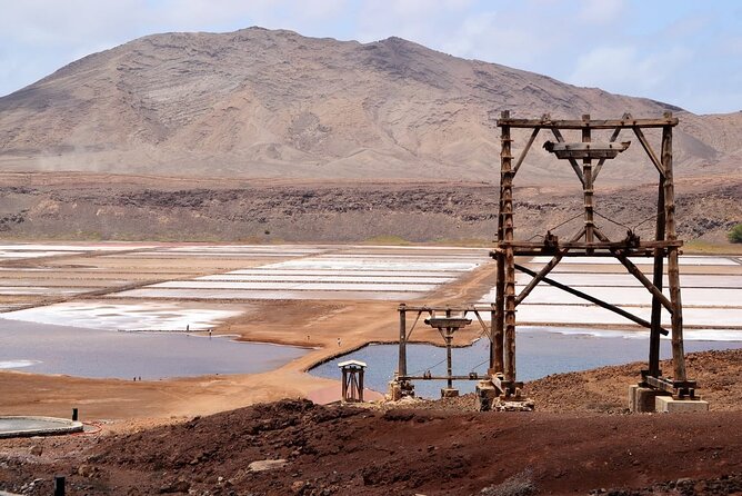 Full Day Sal Island Tour in Santa Maria - Espargos and the extra cost of lunch