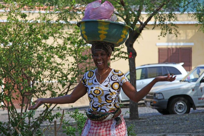 Guided city Tour Praia, Highlights tour - Colonial buildings and public life in the capital