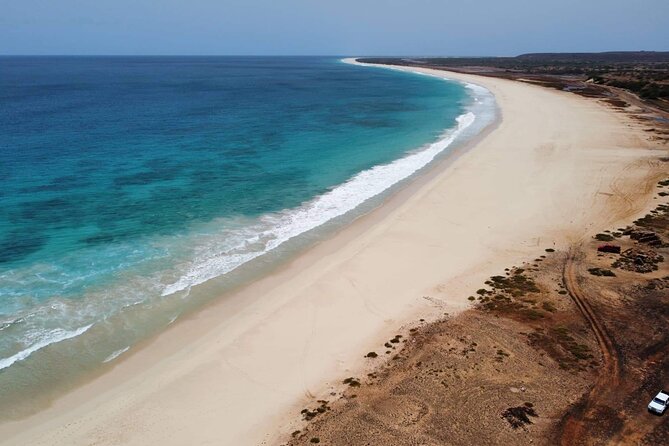 Guided Full Day Island Tour in Boa Vista with Lunch - Santa Monica Beach: Boa Vista’s broadest stretch of sand