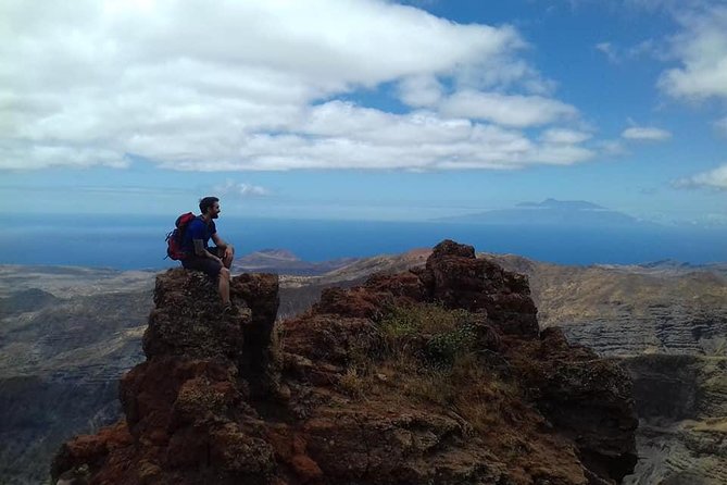 Hiking Pico de Antónia – Summit Adventure & Scenic Views - Weather can change the character of the morning