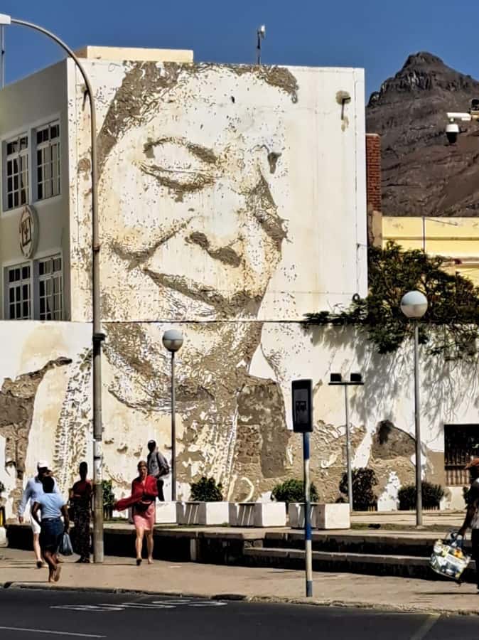 Mindelo City Walking Tour - Architecture that gives Mindelo its character