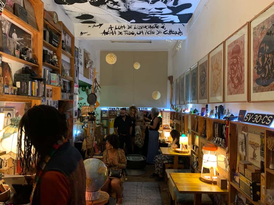 Mindelo Cultural: city tour "Mindelo by Night" - Why take the tour on your first night?