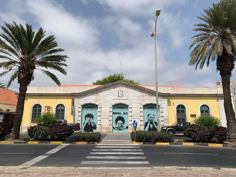 Mindelo Cultural: city tour with live music and dance class - The marina and Mindelo’s cultural landmarks