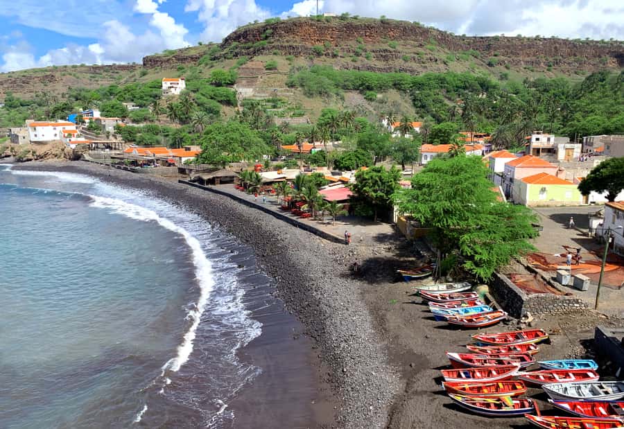 Praia: Santiago Island Natural Park & Resistance Museum Tour - Why this Santiago tour works as a full-day introduction