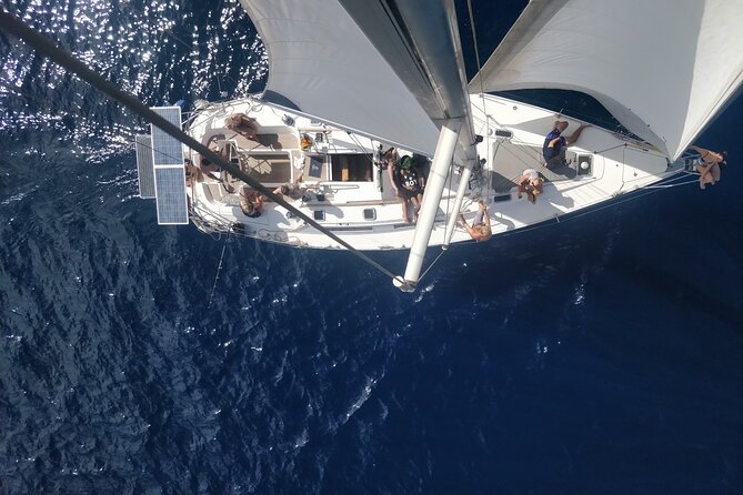 Private full day - Sailing Yacht - Setting sail from Santa Maria at 10:00 am