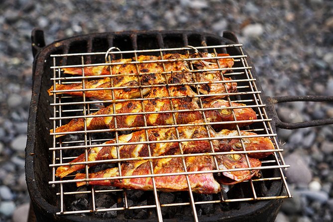 Ribeira da Barca: Boat Trip to the Cave, Snorkeling and BBQ on the beach - What to bring and how to prepare