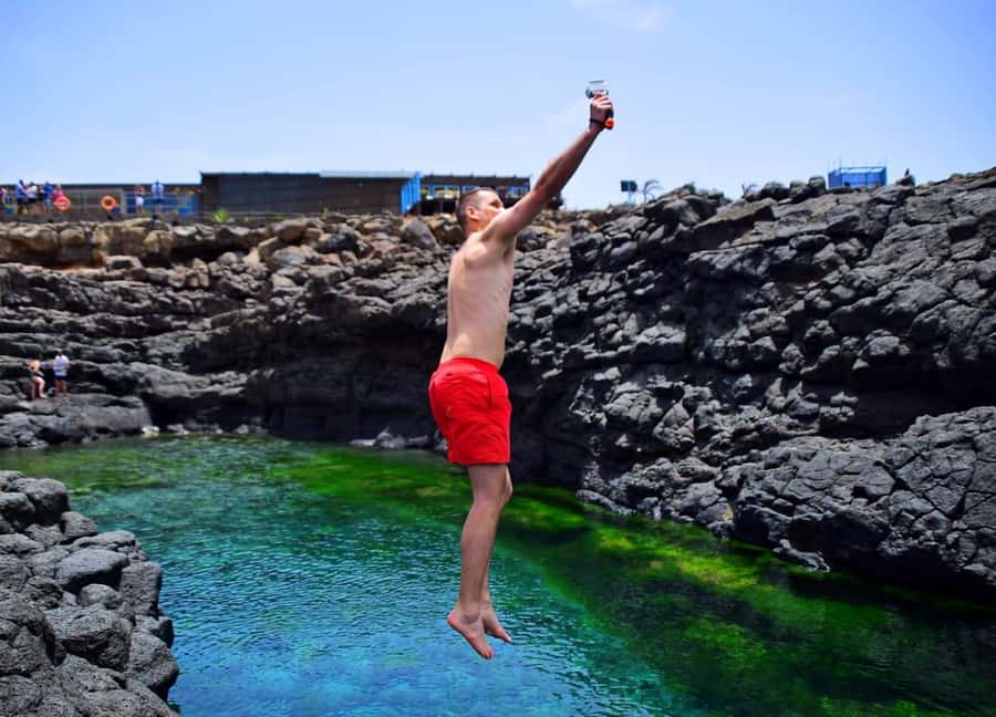 Sal: All-Inclusive Salt Lake, Blue Eye and Shark Bay Tour - Is €53 good value?