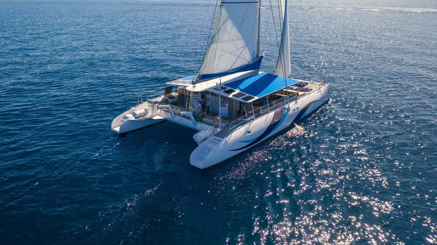 Sal Island Catamaran Cruise with All-inDrinks and Snacks - FAQ