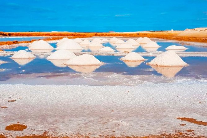 Sal Island: Guided Full-Day Highlights Tour with Lunch - Murdeira and the Lion Mountain views
