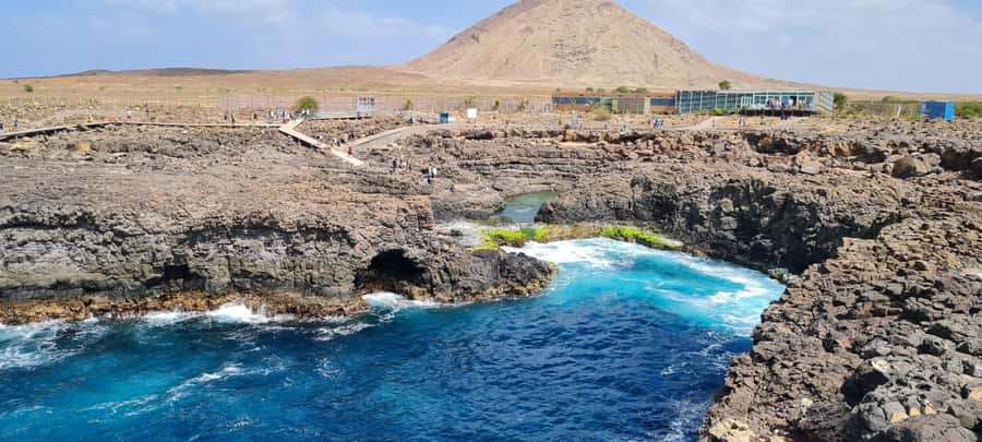 Sal Island tour: Blue Eye, Salt Lake, Sharks w/ Local Guide - Buracona’s Blue Eye depends on the sun