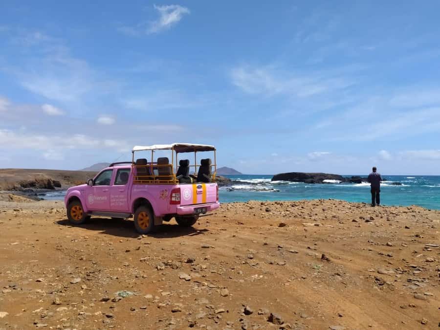 Sal: Island tour with offroad touch and creative pictures - Palmeira and Murdeira for a local finish