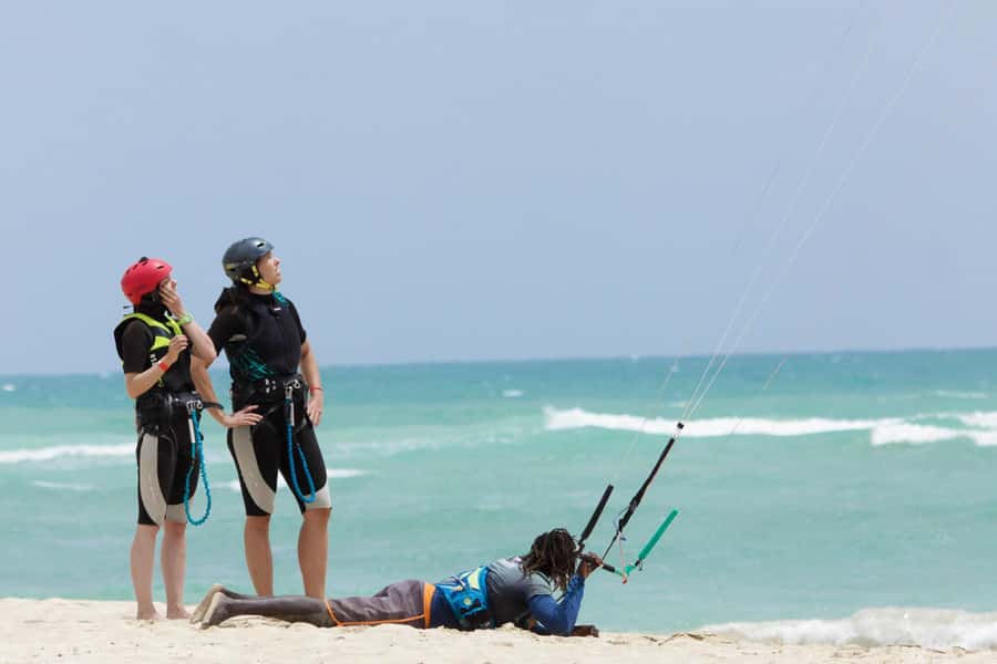 Sal: Kitesurfing Lessons - Meeting in Santa Maria by the ocean