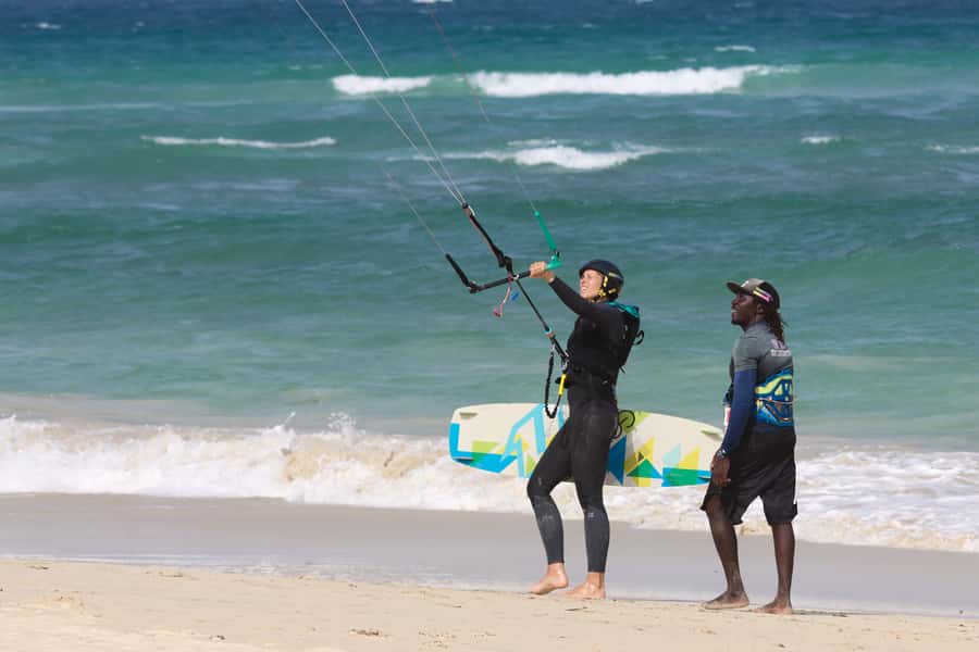 Sal: Kitesurfing Lessons - Languages, instructors, and teaching style