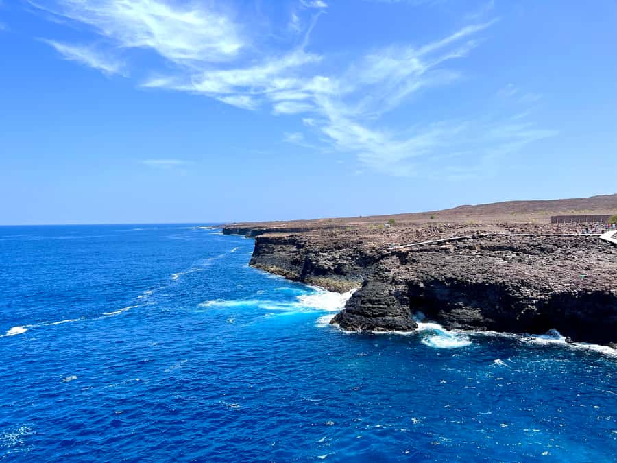 Sal: Small Group Island Tour & Lunch with a Local Family - Pedra de Lume lets you float inside a volcano