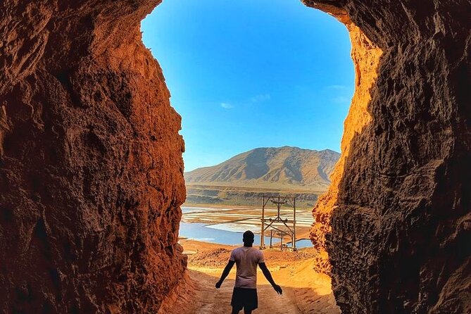 Santa Maria, Sal: All inclusive Salt Lake, Blue Eye and Shark Bay - The desert mirage at Miragem