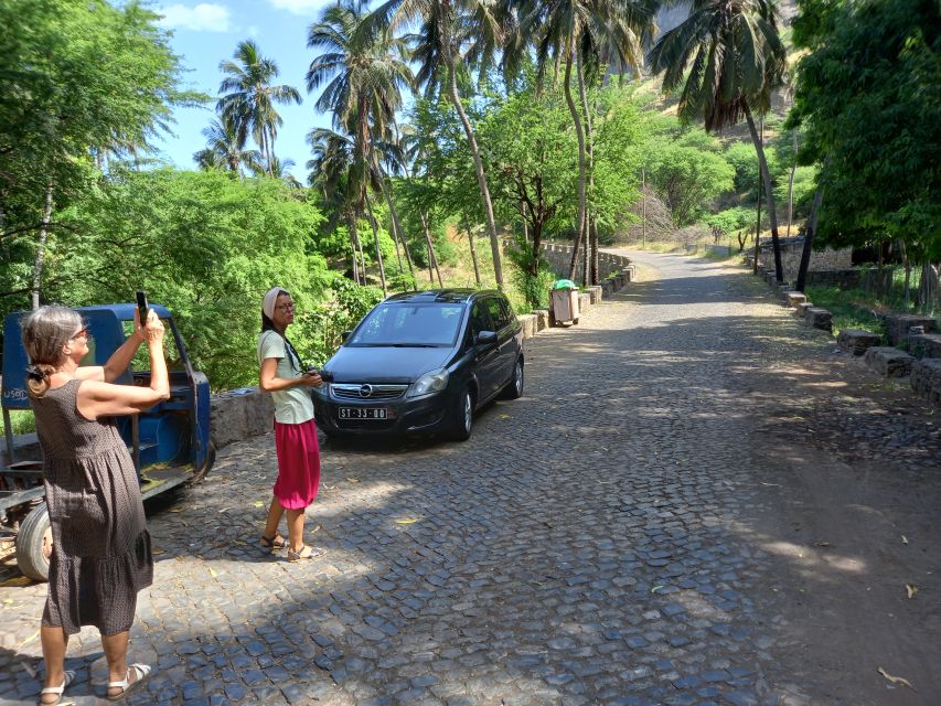 Santiago Island: Full-Day Sightseeing Experience - Key points to know before booking