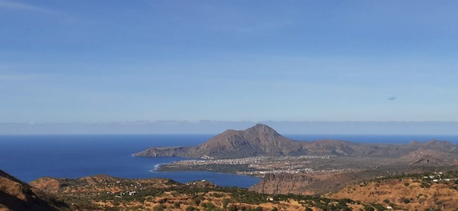 Santiago Island: Full-Day Sightseeing Experience - What the $115 price means