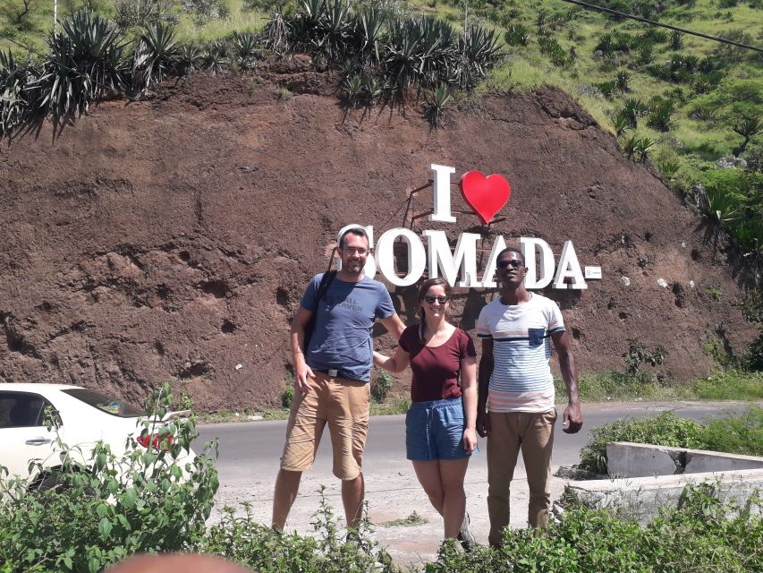 Santiago Island: Full-Day Sightseeing Experience - Assomada Market and the rhythm of daily life