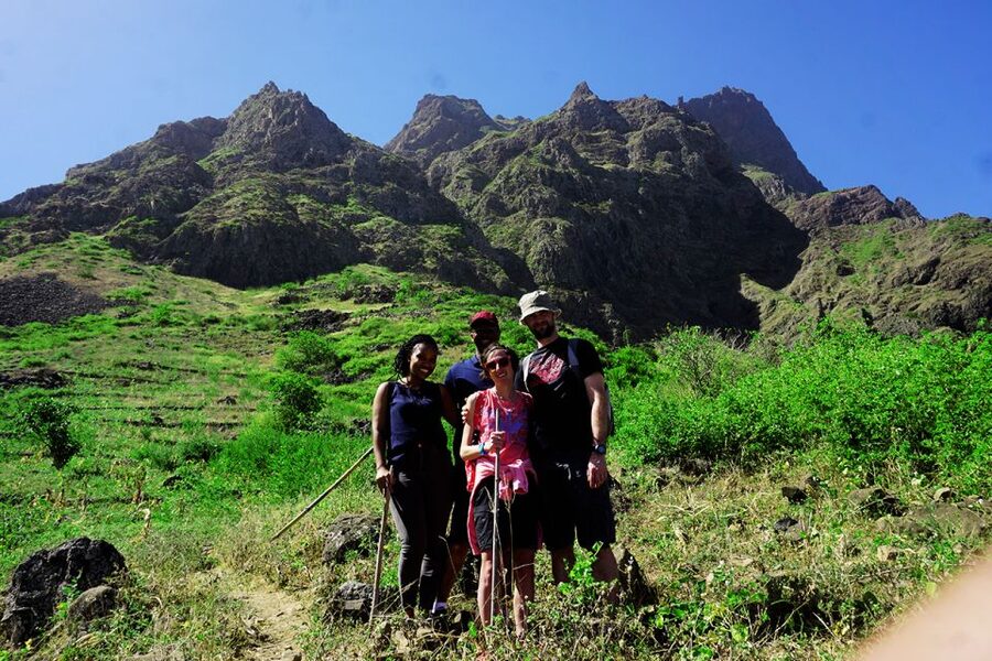 Santiago: Longueira, Pico de Antónia & Monte Tchota Trek - How hard is it in practical terms?