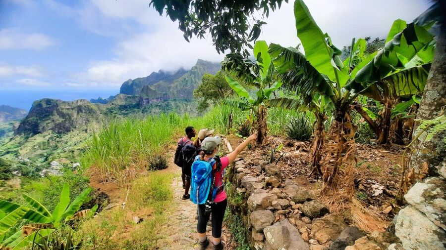 Santo Antão: Hiking Cova Volcano Crater to Ribeira Paúl - Final decision: book it for scenery and local context