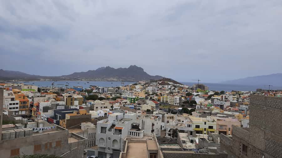 São Vicente: Markets, Beaches and Natural Park Tour - Why this four-hour route works on São Vicente