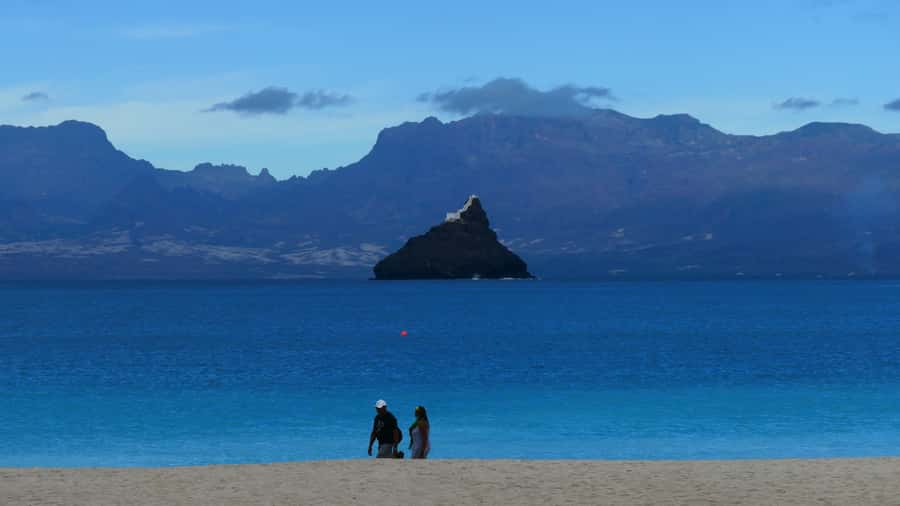 São Vicente: Markets, Beaches and Natural Park Tour - Salamansa and the quieter side of island life