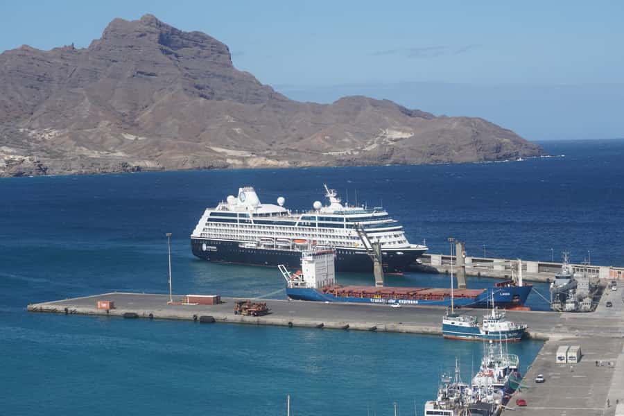 São Vicente: Private Highlights Tour from Mindelo Port - What the Six Hours Feel Like