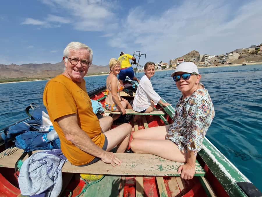 Snorkeling with Turtles - What happens during the two hours in São Pedro